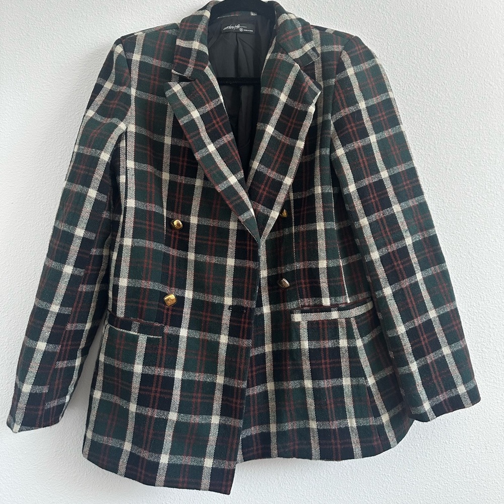 VICI Plaid Blazer with Black Lining